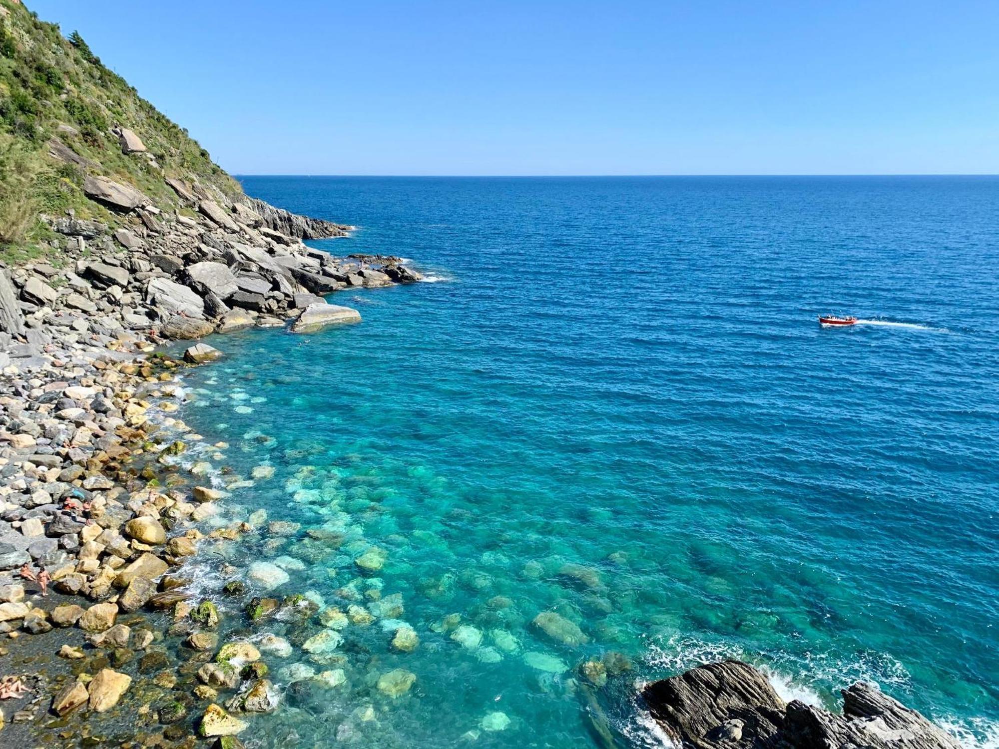 ヴェルナッツァCarattino 12 Idyllic Seafront Retreatアパートメント エクステリア 写真
